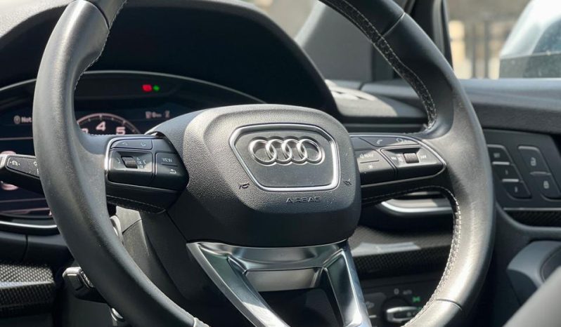 
								Audi Sq5 full									