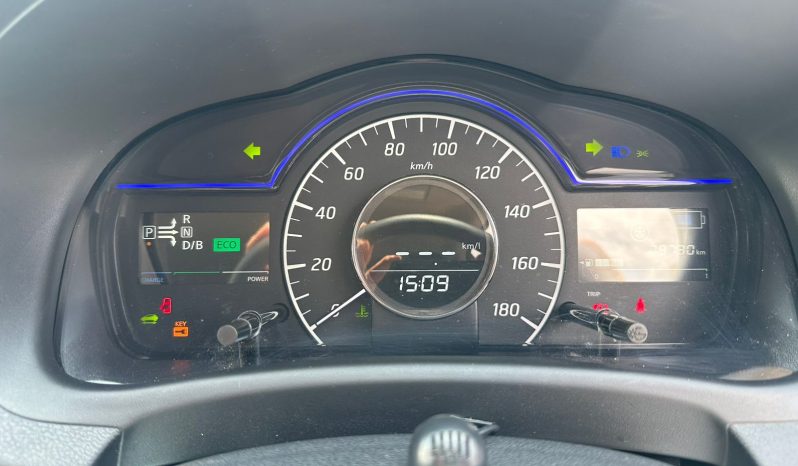 
								Nissan Note E-Power full									