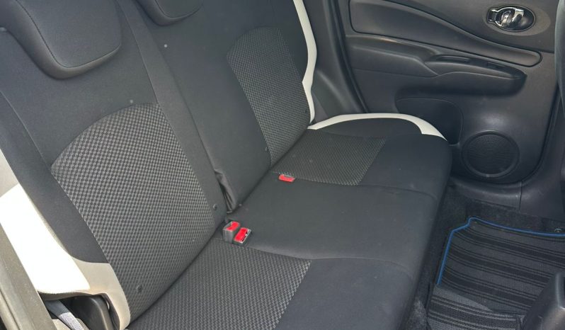 
								Nissan Note E-Power full									