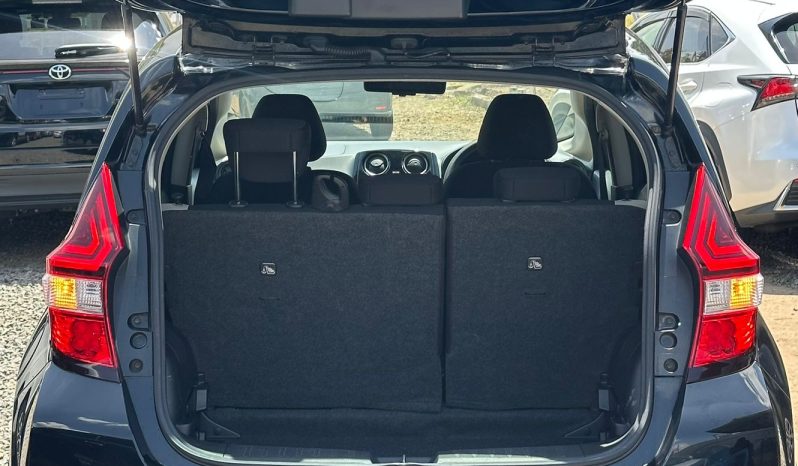 
								Nissan Note E-Power full									