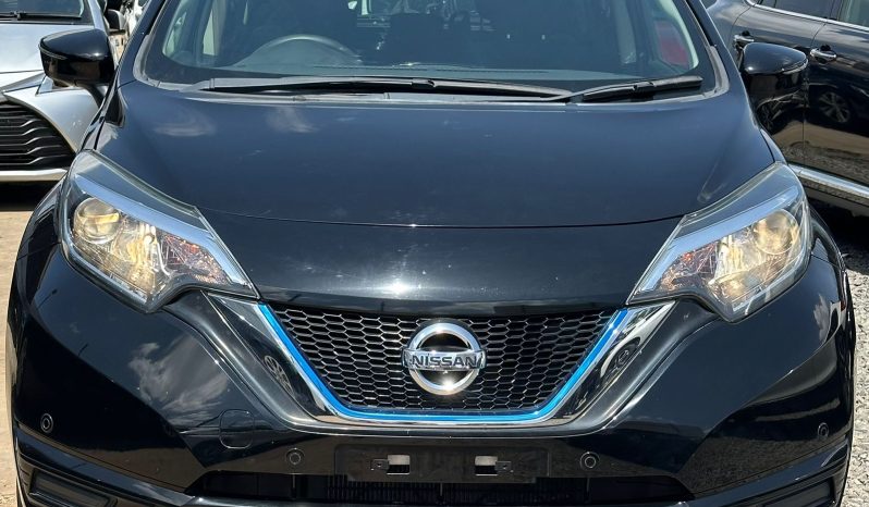 
								Nissan Note E-Power full									