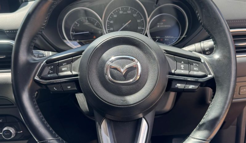
								Mazda CX-5 full									