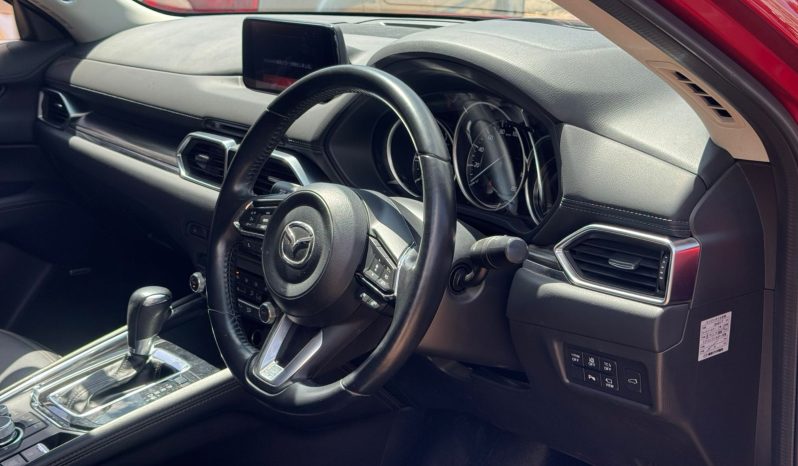 
								Mazda CX-5 full									