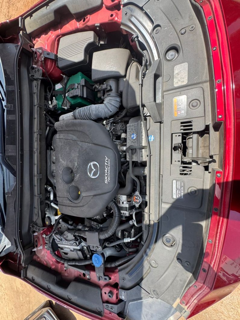 
								Mazda CX-5 full									
