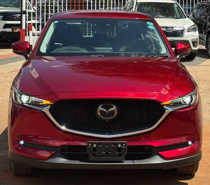 
								Mazda CX-5 full									
