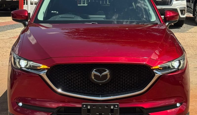 
								Mazda CX-5 full									