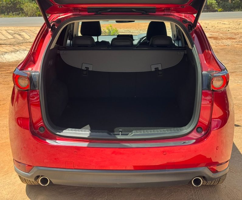 
								Mazda CX-5 full									