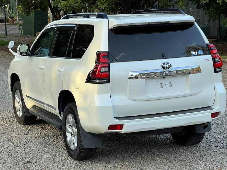 
								Toyota Landcruiser Prado TX full									