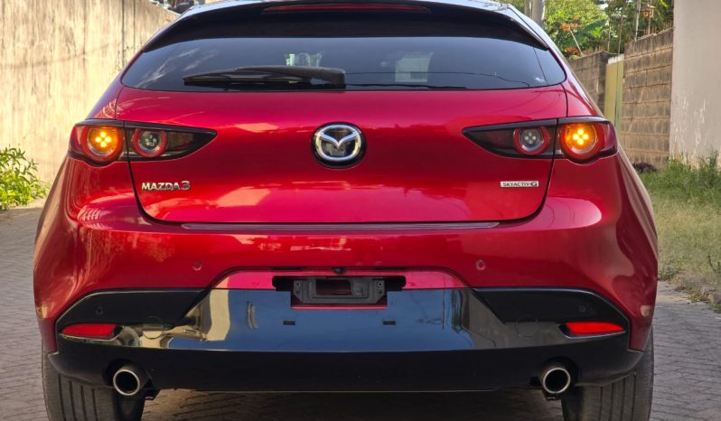 
								Mazda 3 full									