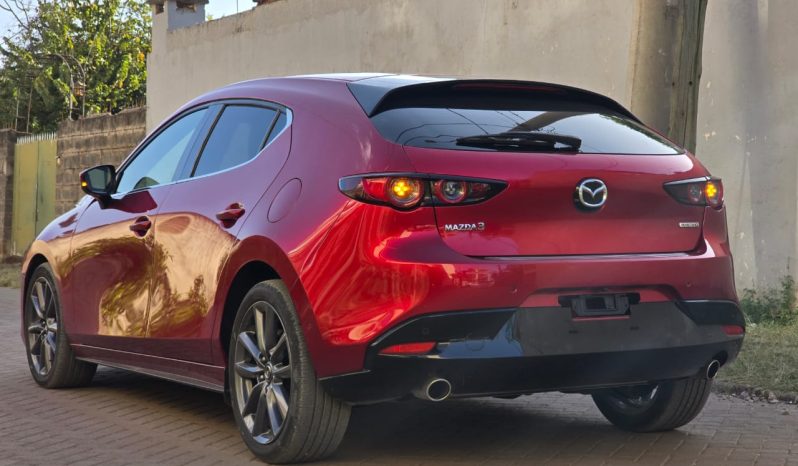 
								Mazda 3 full									