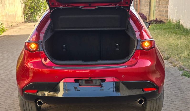 
								Mazda 3 full									