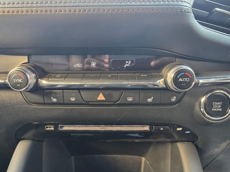 
								Mazda 3 full									