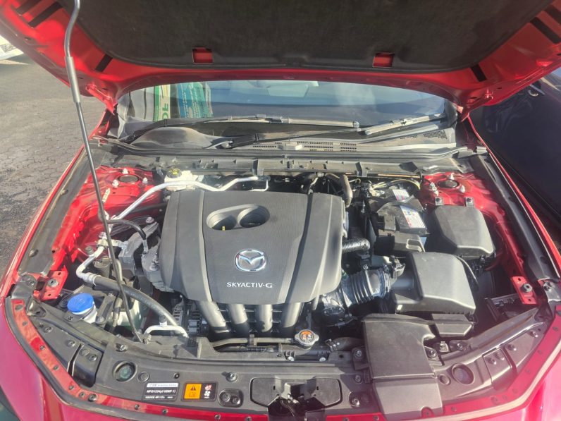 
								Mazda 3 full									