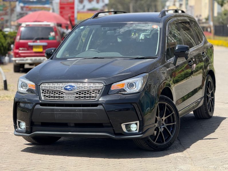 
								Subaru Forester XT full									