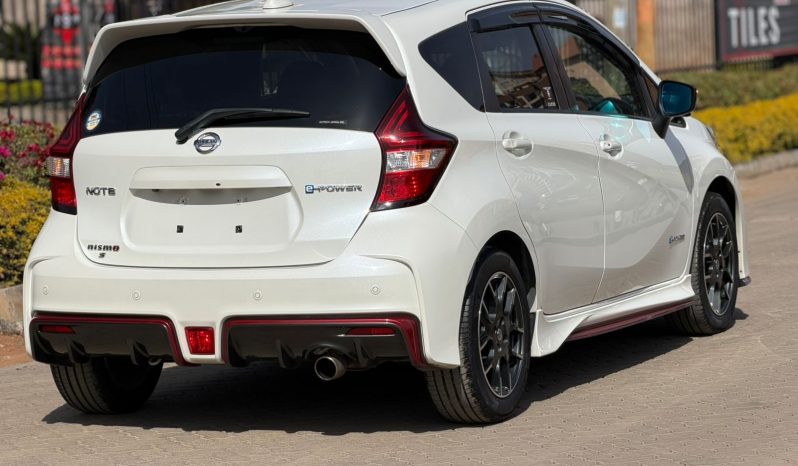 
								Nissan Note Nismo E-Power full									