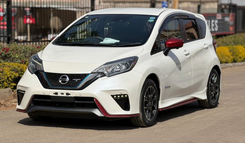 
								Nissan Note Nismo E-Power full									