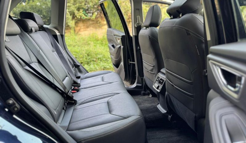 
								Subaru Forester e-Boxer full									