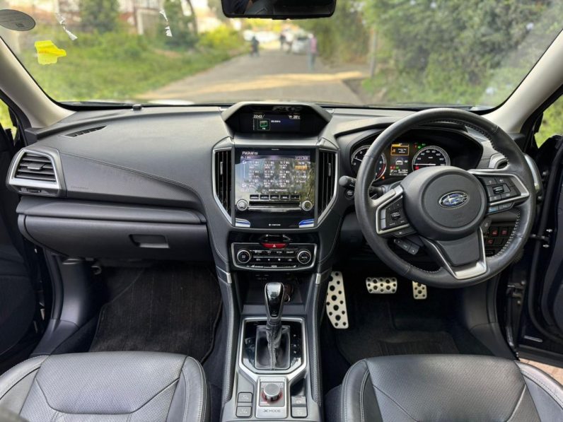 
								Subaru Forester e-Boxer full									