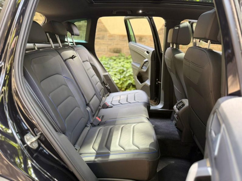 
								Volkswagen Tiquan R full									