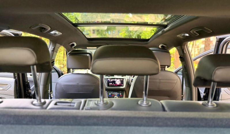 
								Volkswagen Tiquan R full									