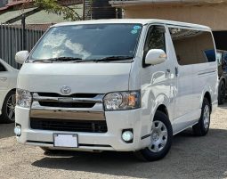 Toyota Hiace Super GL