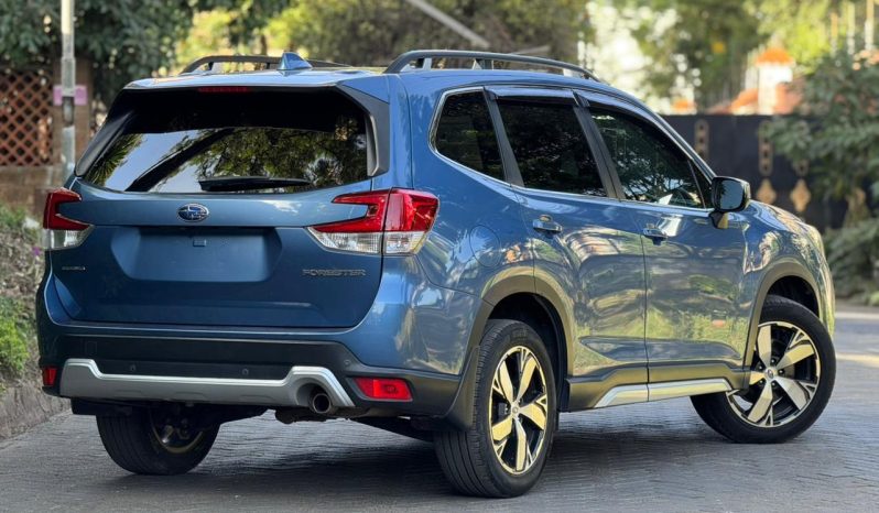 
								Subaru Forester SK9 full									