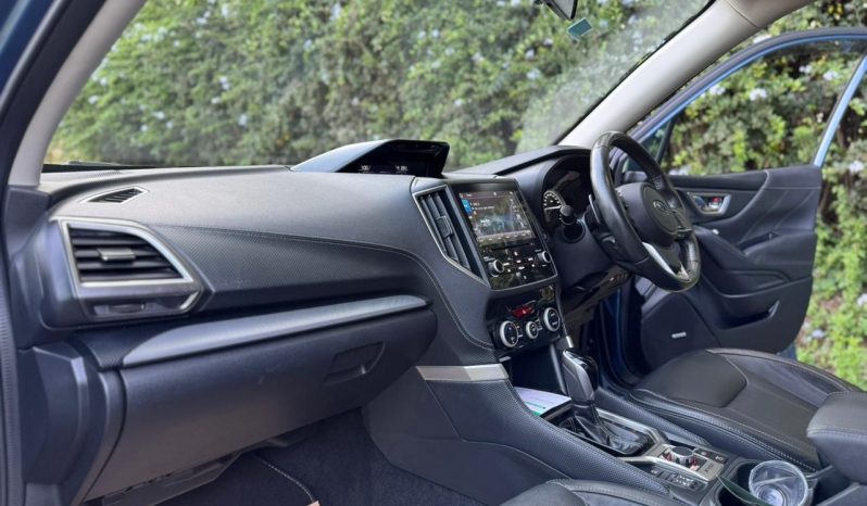 
								Subaru Forester SK9 full									