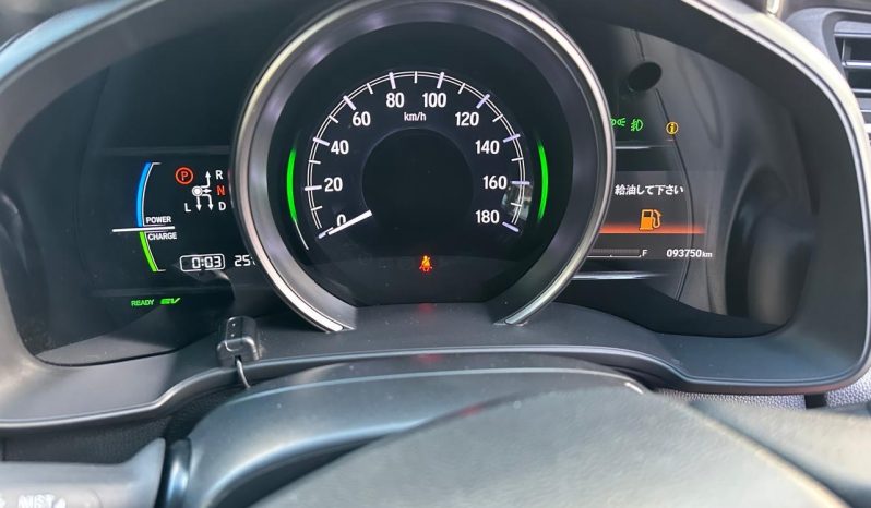 
								Honda Fit RS full									