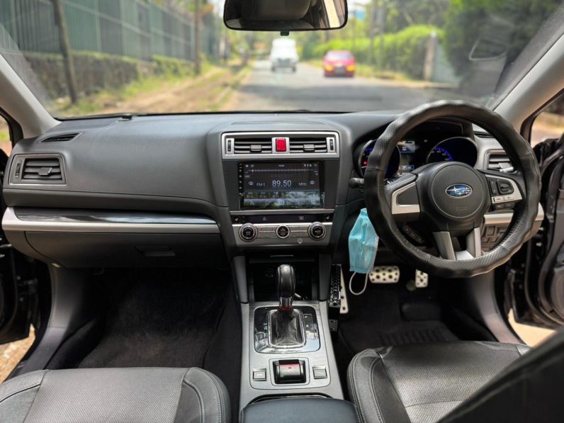 
								Subaru Legacy B4 full									