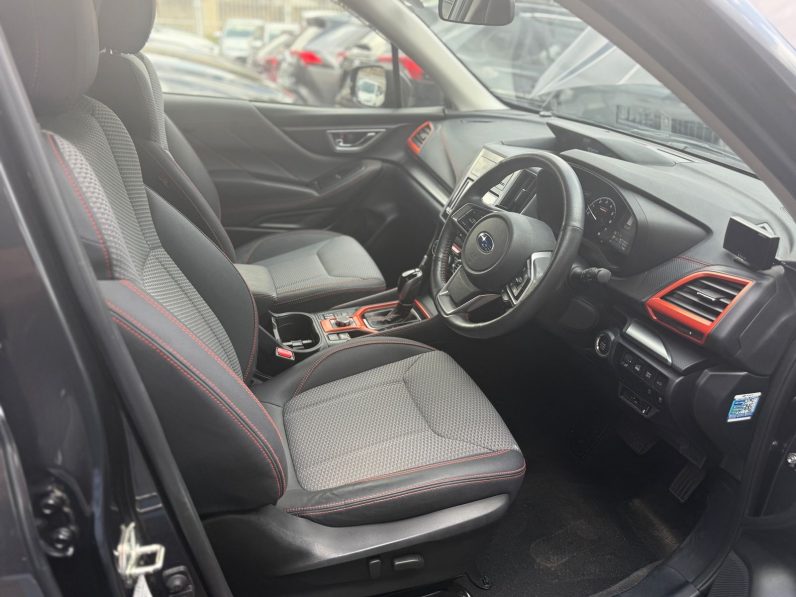 
								Subaru Forester X-break full									