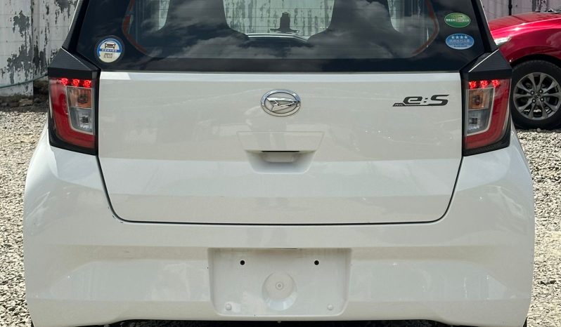 
								Daihatsu Mira full									
