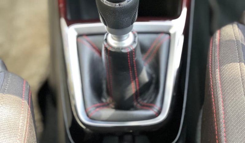 
								Suzuki Swift Sport full									