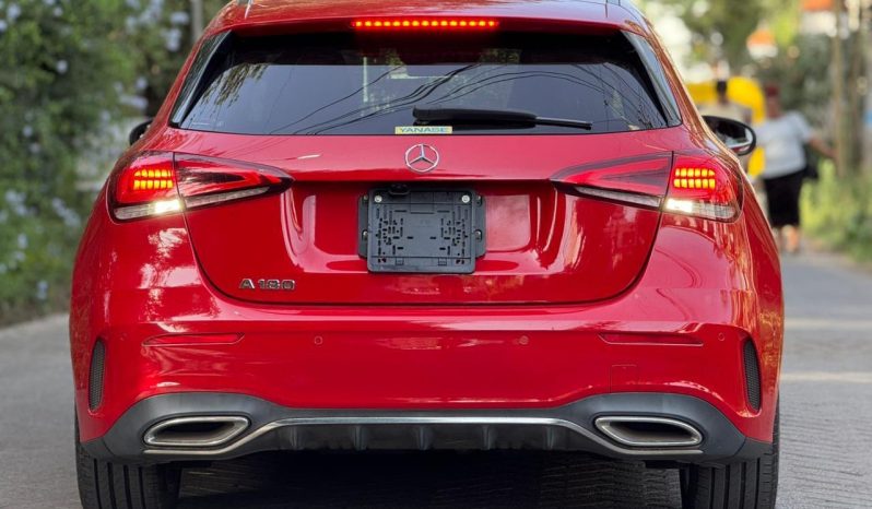 
								Mercedes Benz A180 full									