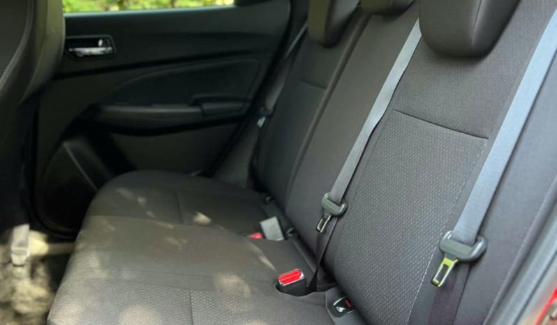 
								Suzuki Swift Sport full									