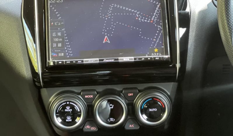 
								Suzuki Swift Sport full									