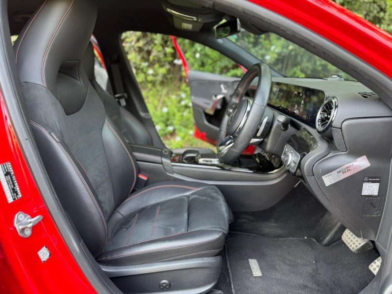 
								Mercedes Benz A180 full									