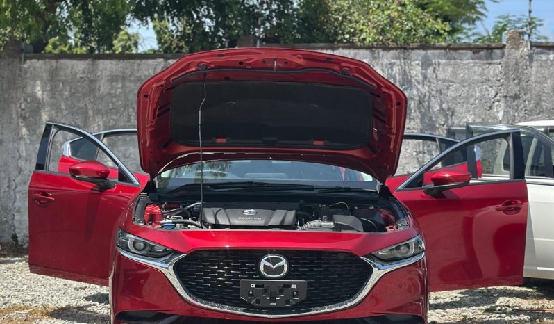 
								Mazda 3 full									