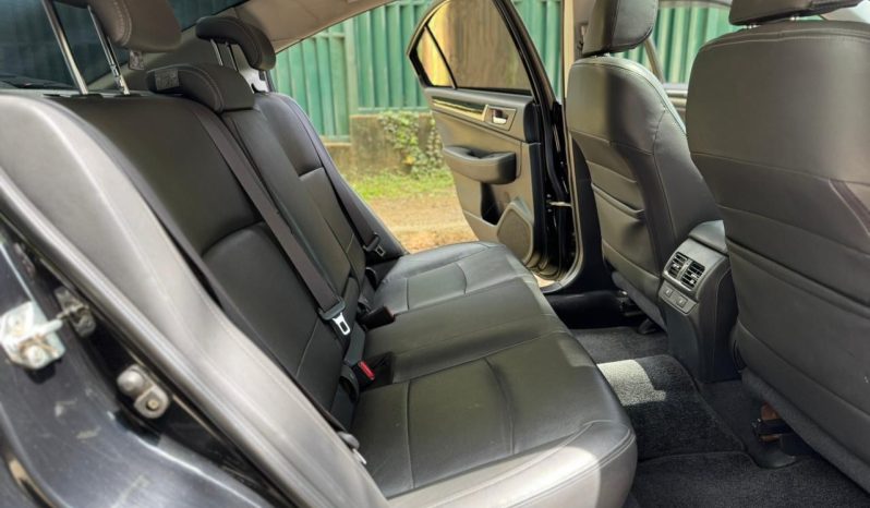 
								Subaru Legacy B4 full									