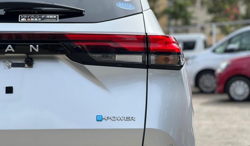 
								Nissan Note E13 full									