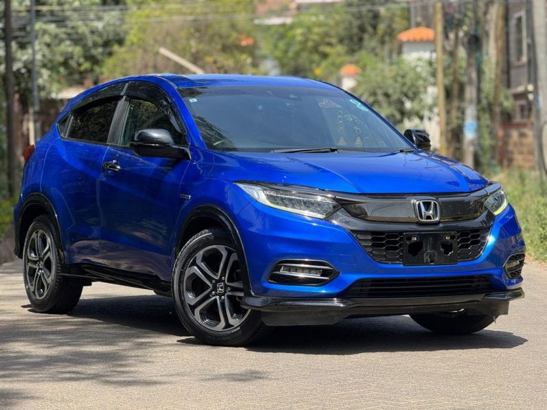 
								Honda Vezel RS full									