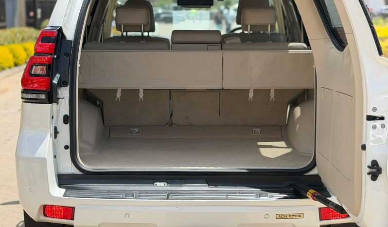 
								Toyota Prado Txl full									