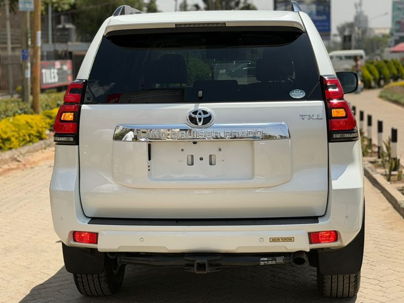 
								Toyota Prado Txl full									