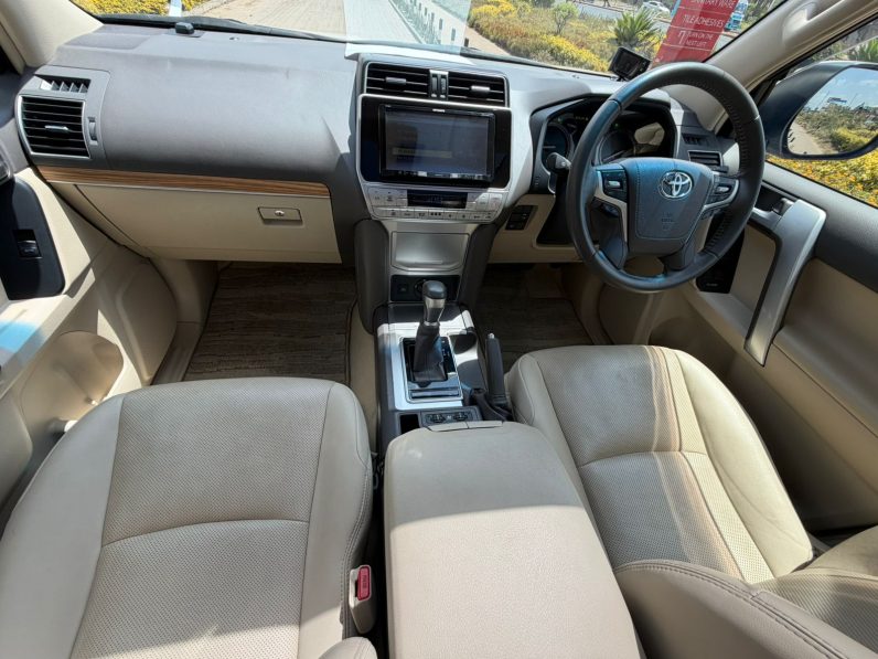 
								Toyota Prado Txl full									