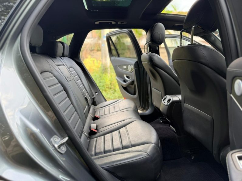 
								Mercedes Benz GLC 250 full									