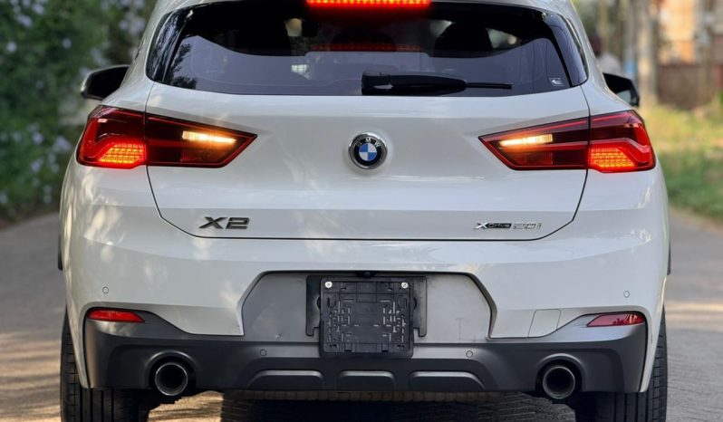 
								BMW X2 full									