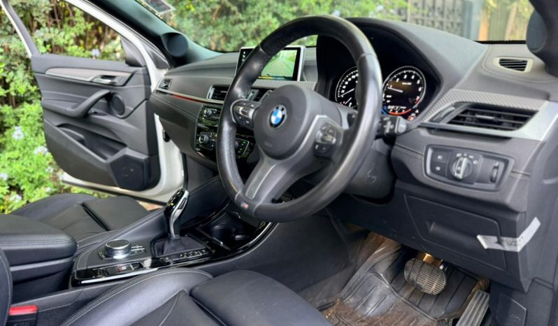 
								BMW X2 full									