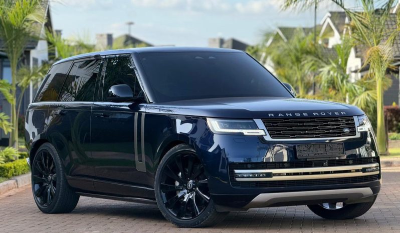 
								Range Rover Voque P400 full									