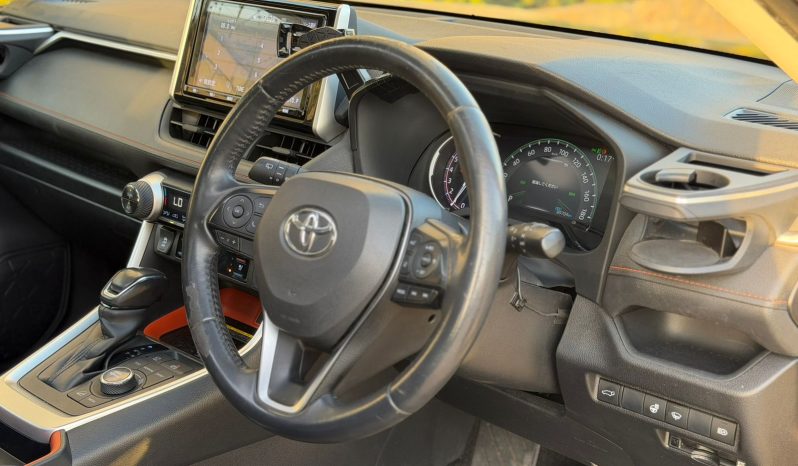 
								Toyota Rav4 Adventure full									