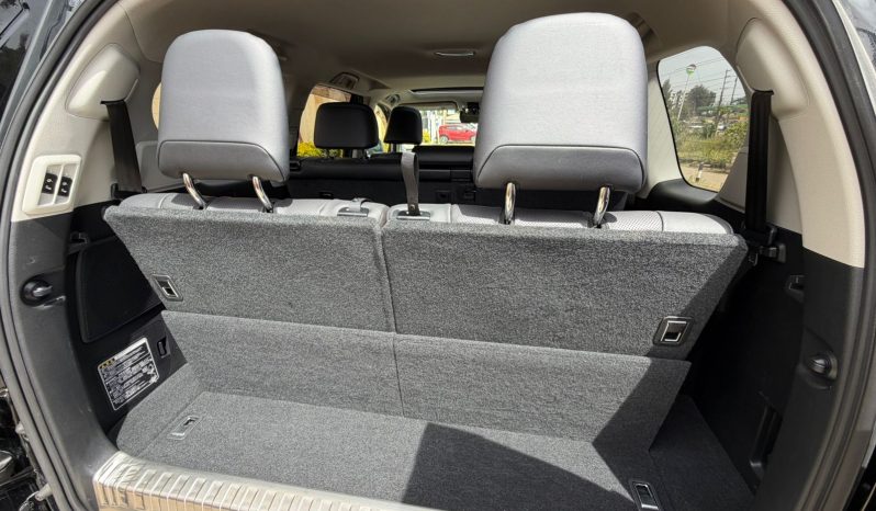 
								Toyota Land Cruiser TXL full									