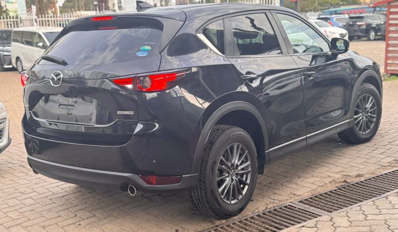 
								Mazda CX-5 full									